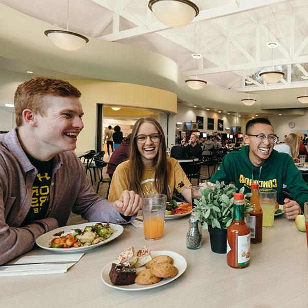 Students dining in the caf
